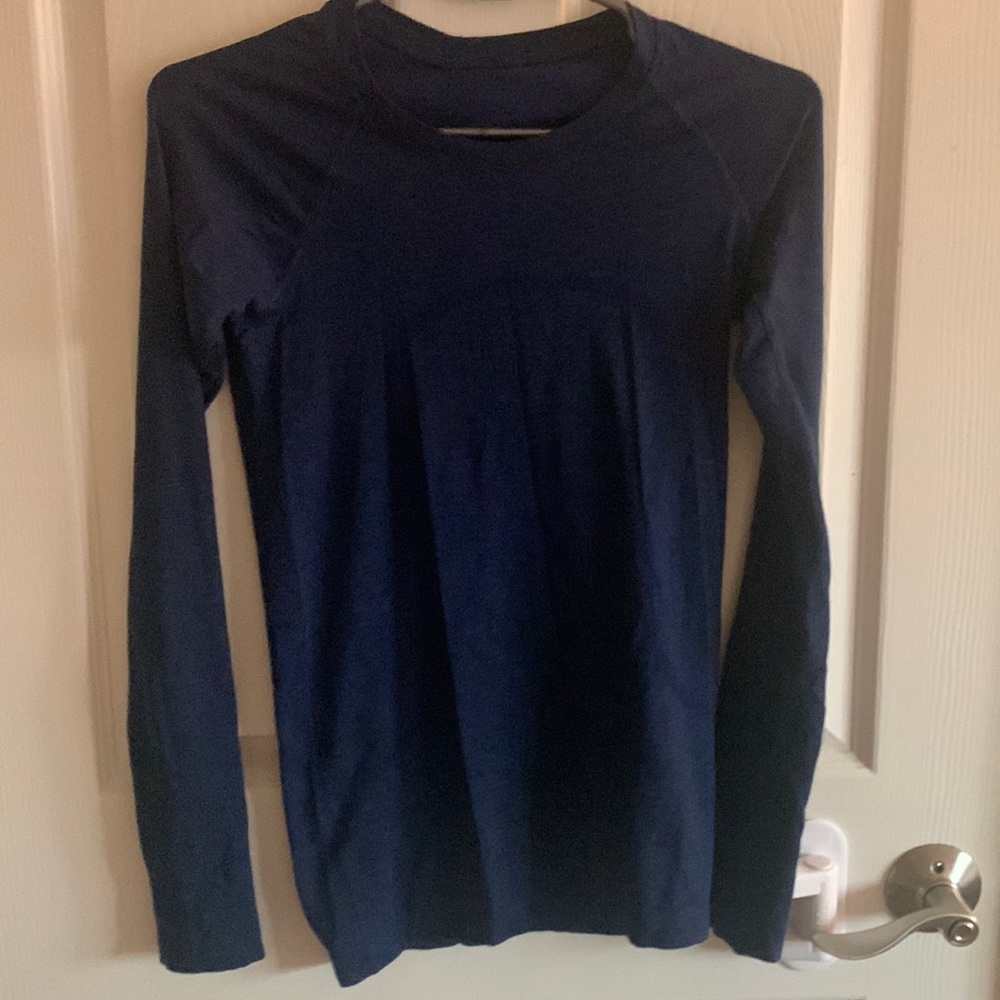 Lululemon swiftly tech shirt
